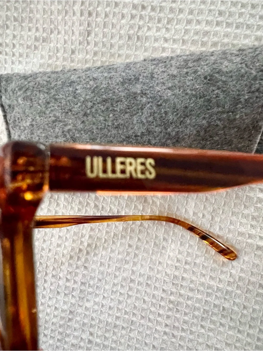 ULLERES KIDS Tortoiseshell Sunglasses with Green Mirror Lenses